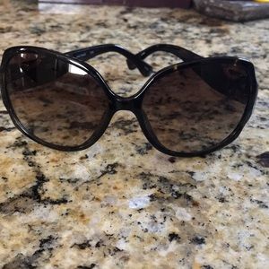 💯 Authentic Michael Kors sunglasses